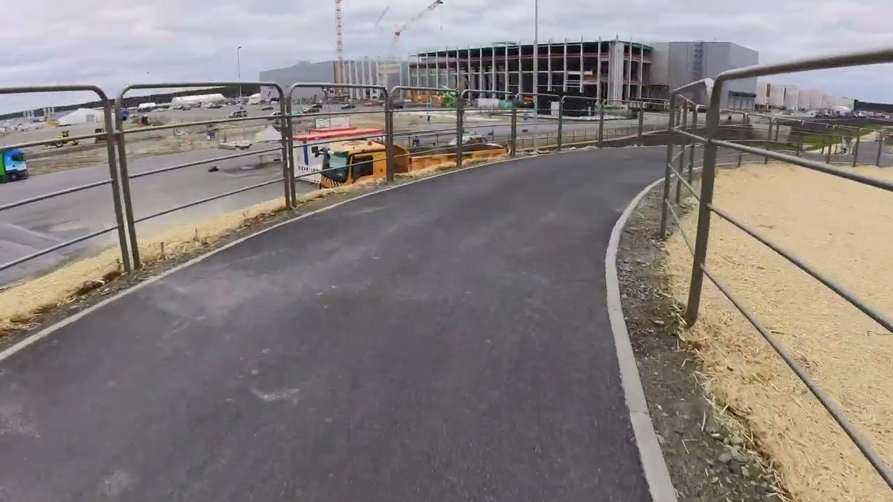 Fahrt auf dem Radweg 