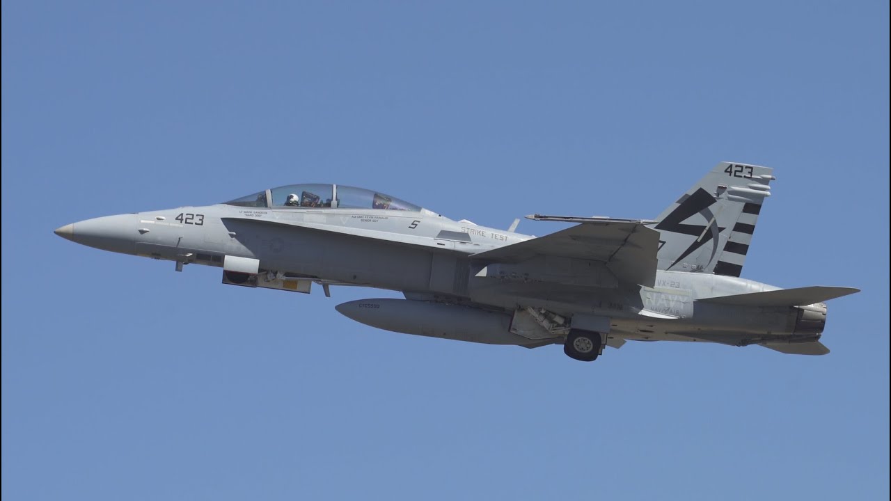 F/A-18D Legacy Hornet Takeoff from Boeing Field