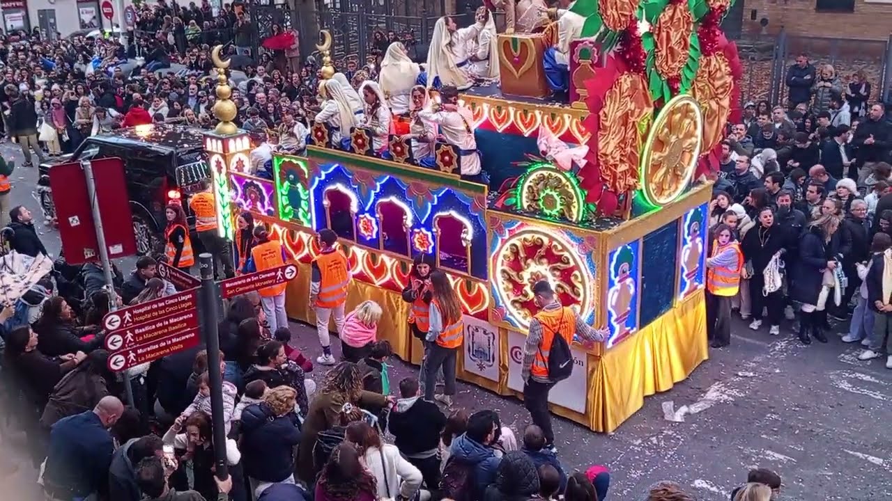 Cabalgata de Sevilla 5 de Enero 2026 VID 20260105 175746