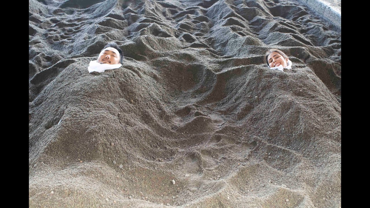 Visiting Volcanic Baths, Ibusuki Japan