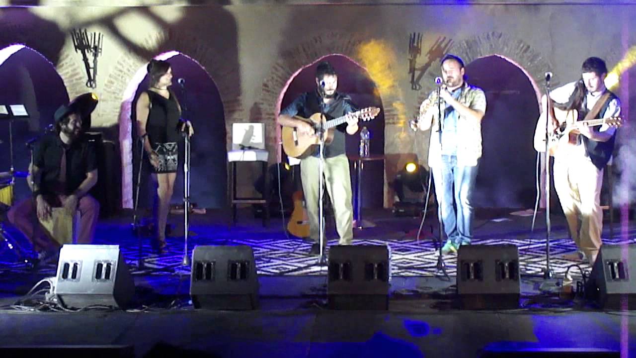 Canela en rama -El Kanka, el Manin, Álvaro Ruiz, Rozalén y Carlos Manzanares.