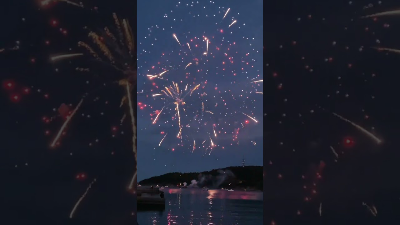 Fireworks show #fireworks #fyrverkeri #pyro #shorts
