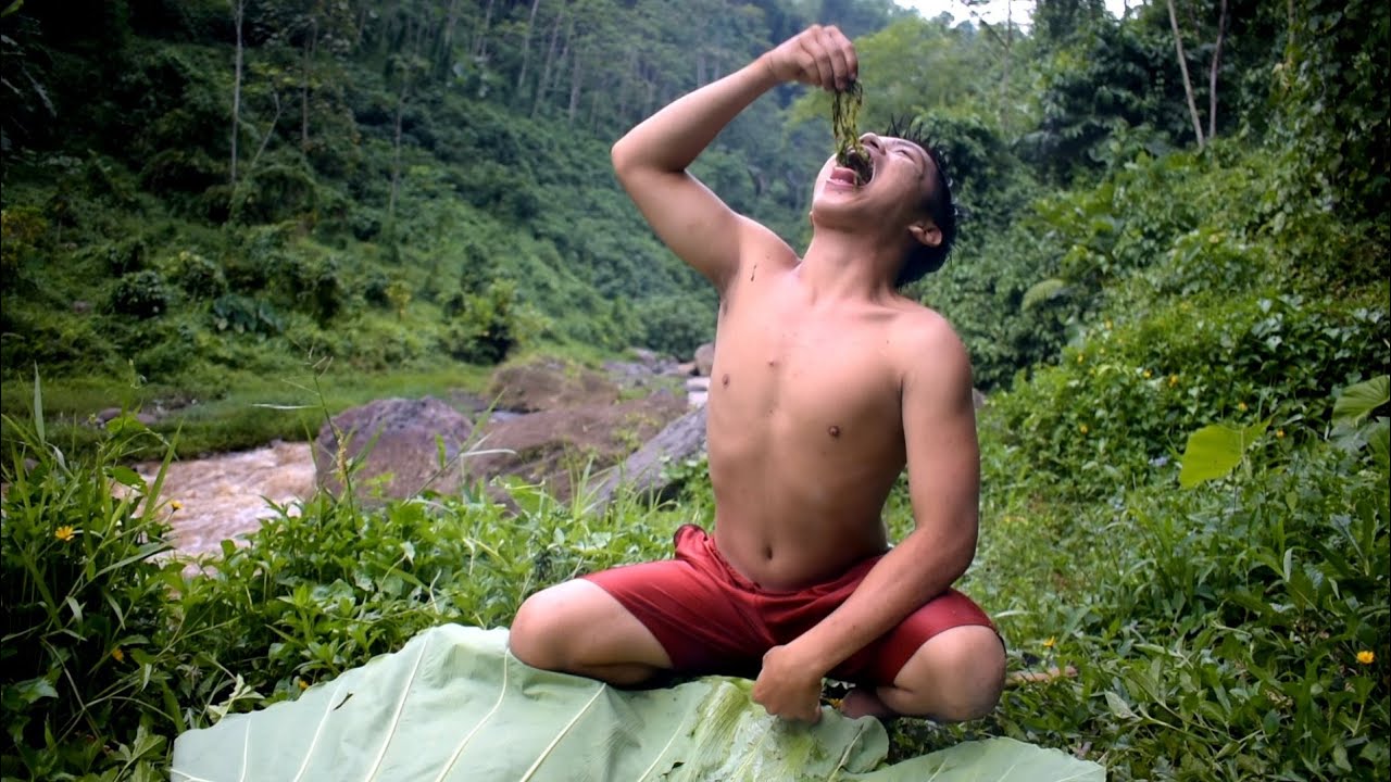 primitif teknologi bertahan hidup - masak di sungai healthy food