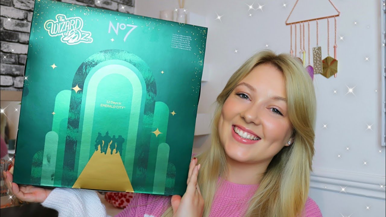 NO7 WIZARD OF OZ ADVENT CALENDAR 2020 UNBOXING | Sammy Louise