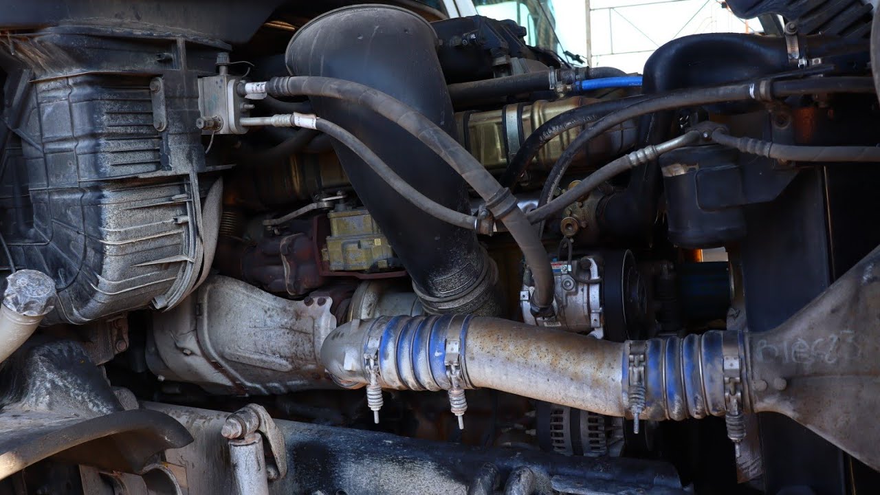 S1 E4  F.A.I.T.H. lynol radiator 2200 053 freightliner cascadia review installation fitment process