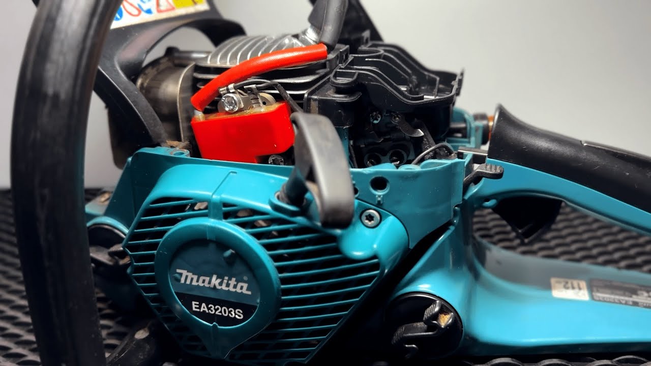 I didn't believe it until the last moment.Repair of chainsaw Makita EA3203S