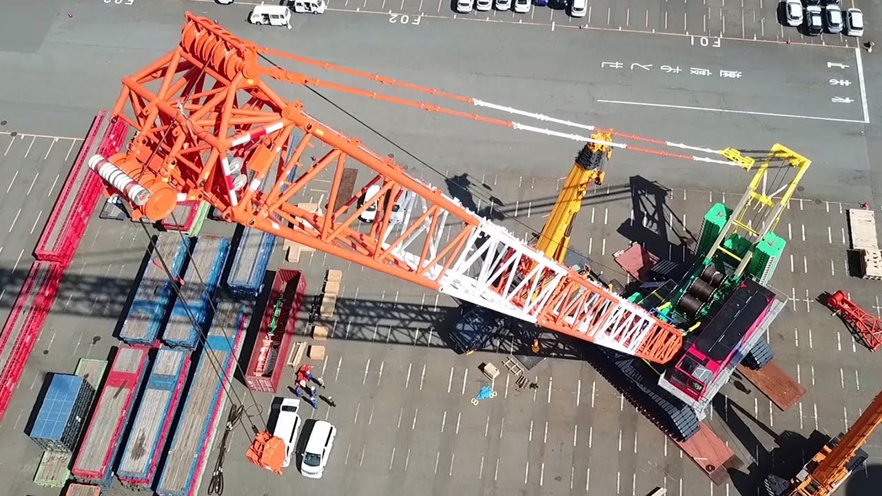 The first CC 8800-1 as Tadano Demag arrived in Japan