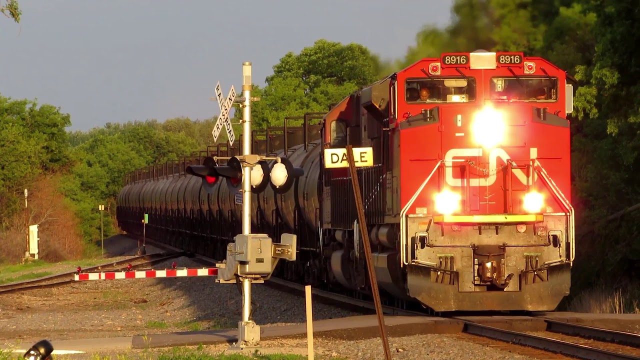 Loudest Train Horn Ever! (K5LLA)