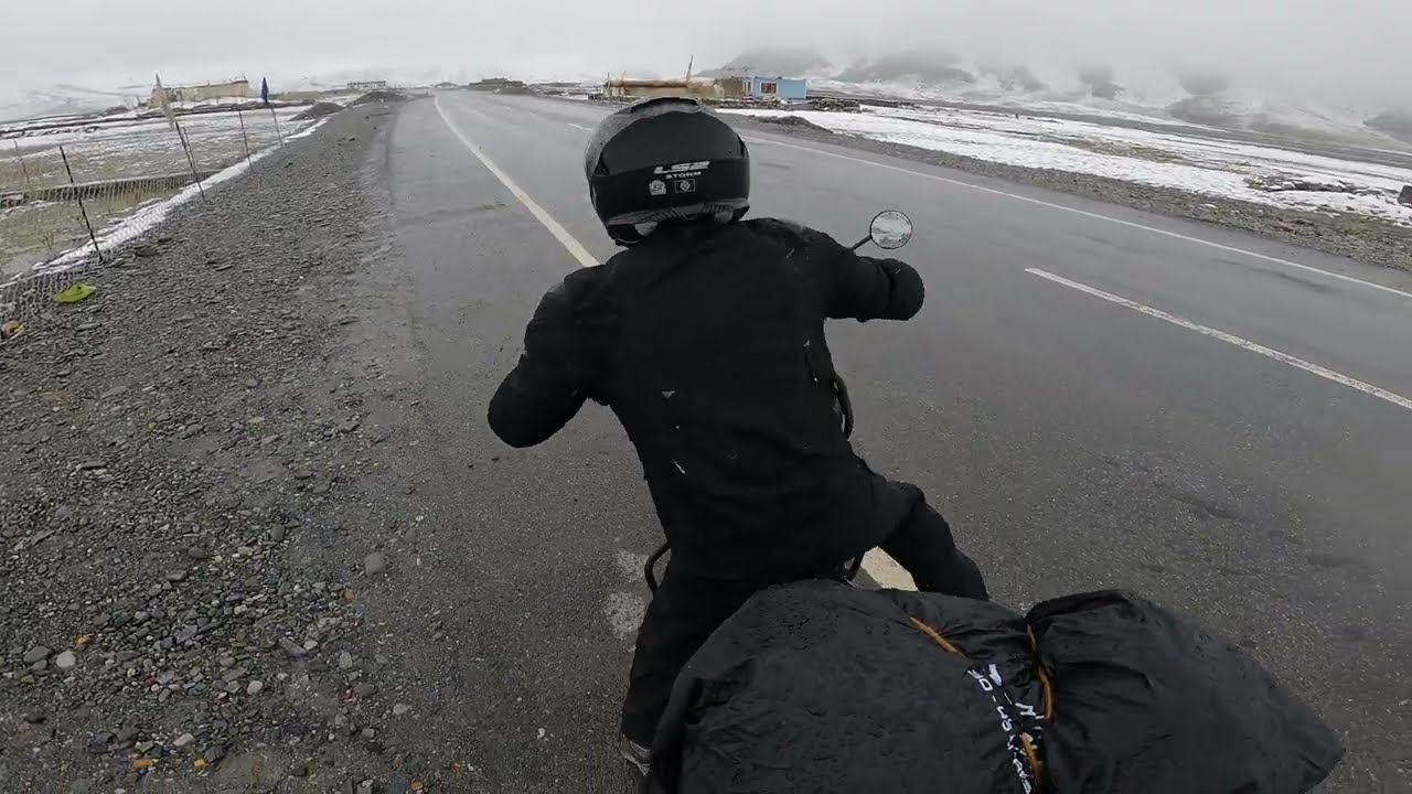 Riding Through Snow at Pensi La Pass ❄️ | Rangdum to Zanskar Epic Ride