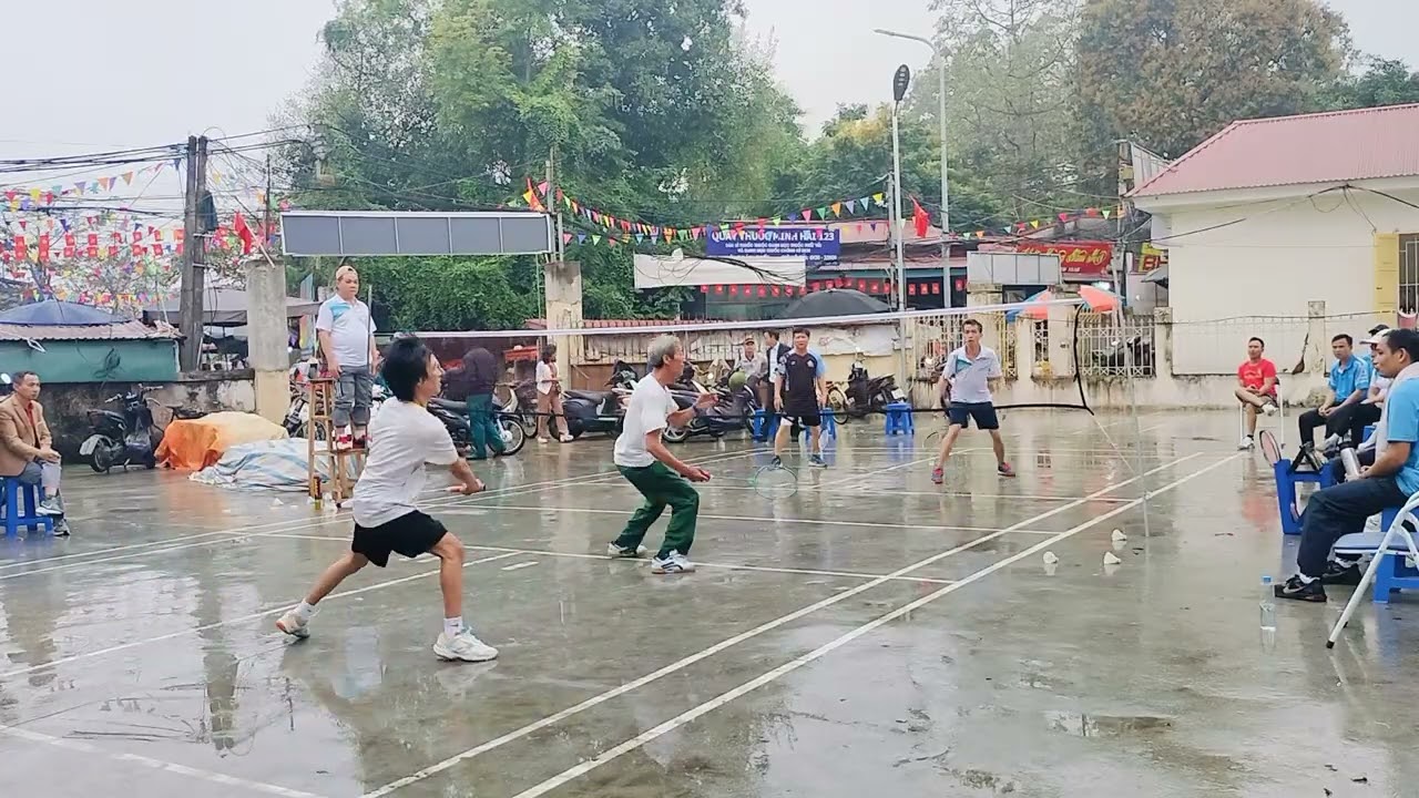 Bán kết thôn trung vs thôn vĩ