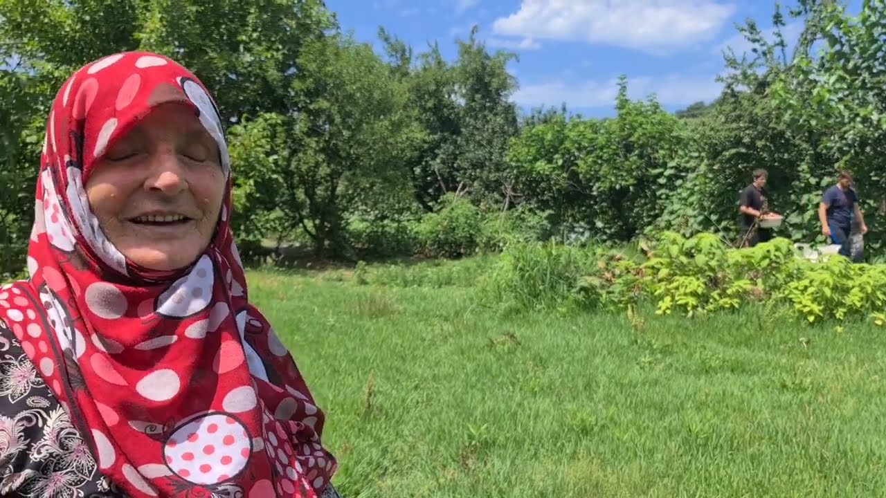 Köyümüzden Ayşe Abla'ya Selam ve Sevgilerinizi İlettim, Yorumlarınızı Okudum, Çok Sevindi Dostlar