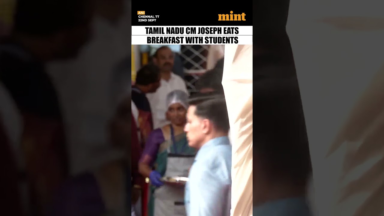 #TamilNadu CM #Vijay Eats With School Students After Expanding Free Breakfast Scheme | #Shorts