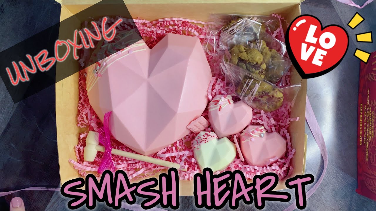 #1 FoodieFred Food Unboxing - Smash Heart Gift Box
