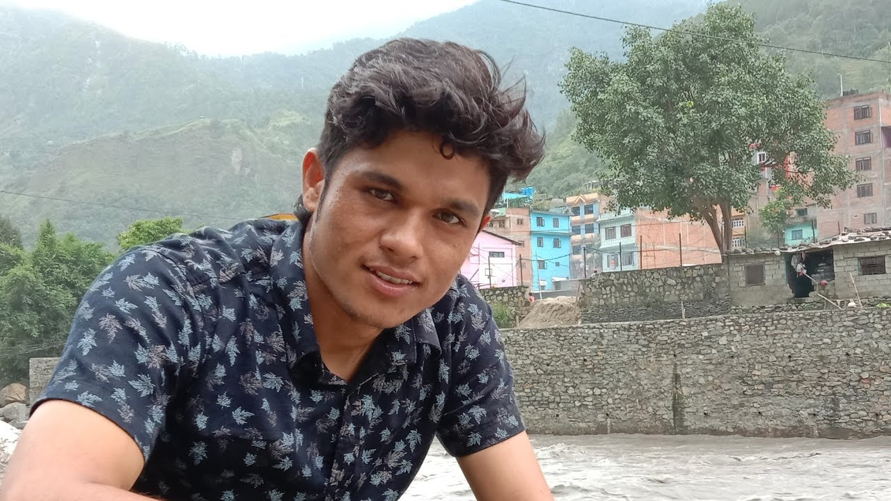 सालको पातैमा दुखिको घर पर्यो रामपुर फाटैमा salko pataima dukhiko ghar paryo rampur phataima cover