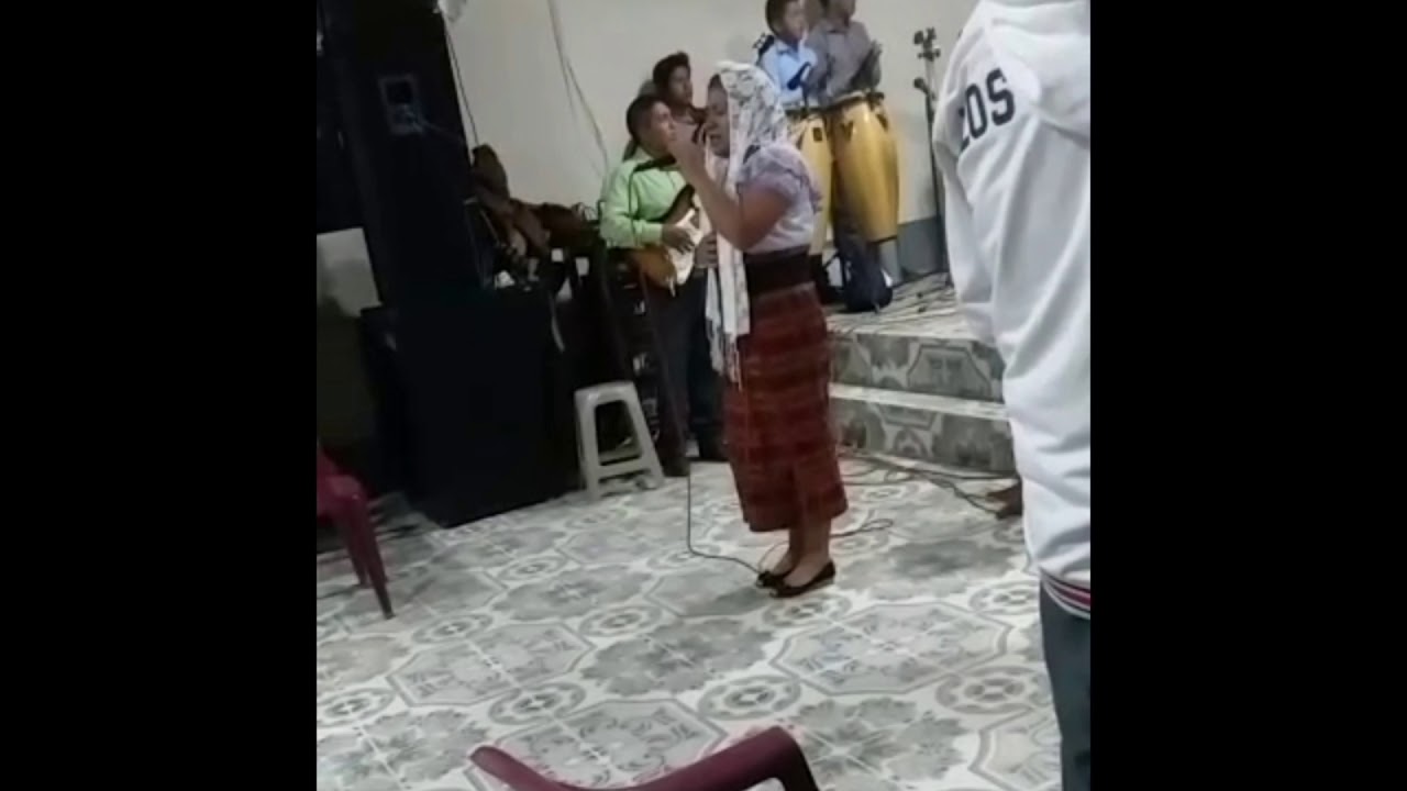 Solista Miria Floridalma Juárez.  tema.   Señor tu venida será