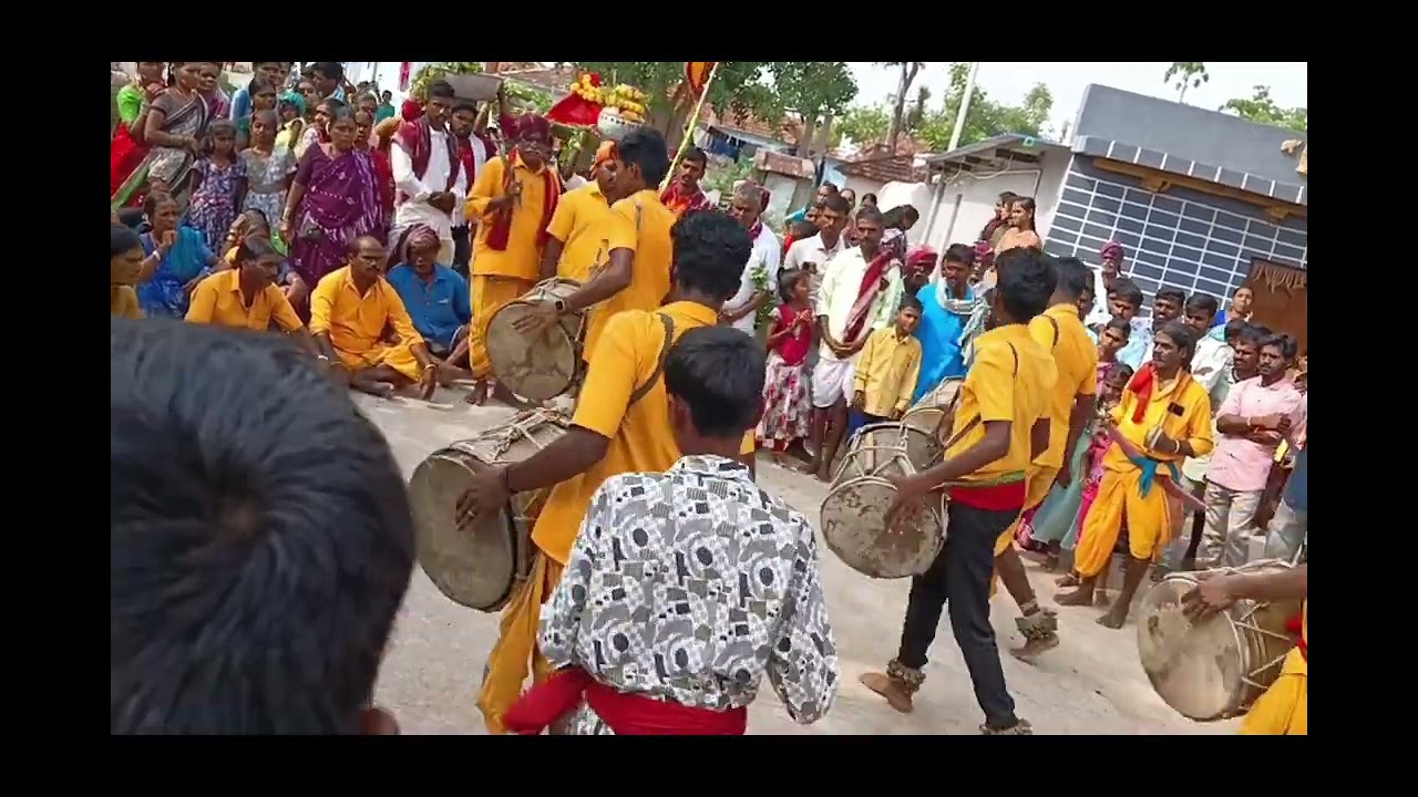 పోతారంలో బీర్ల డోళ్ళ ఆట #beerappapandugalu #motherajchannel #shettychin_2 