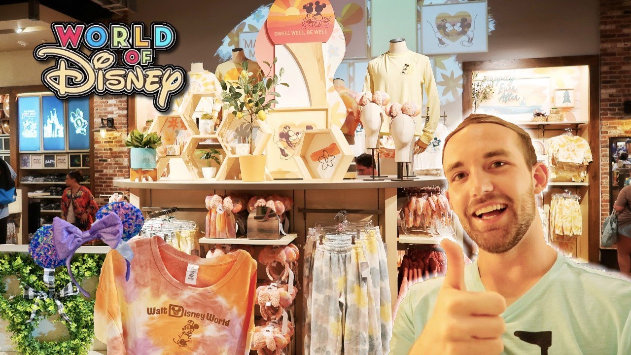 NEW MERCHANDISE AT WORLD OF DISNEY | DISNEY SWEATSHIRTS | HOME DECOR | DISNEY SPRINGS 3-9-22