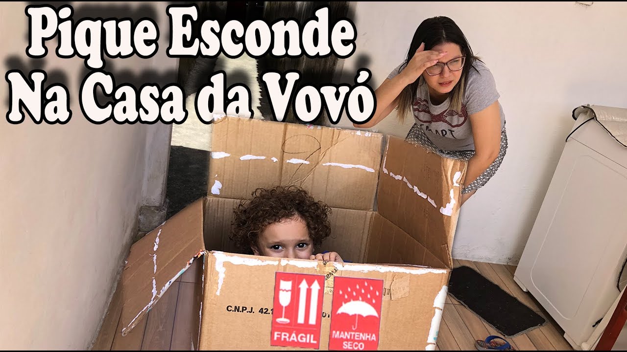 PIQUE ESCONDE NA CASA DA VOVÓ