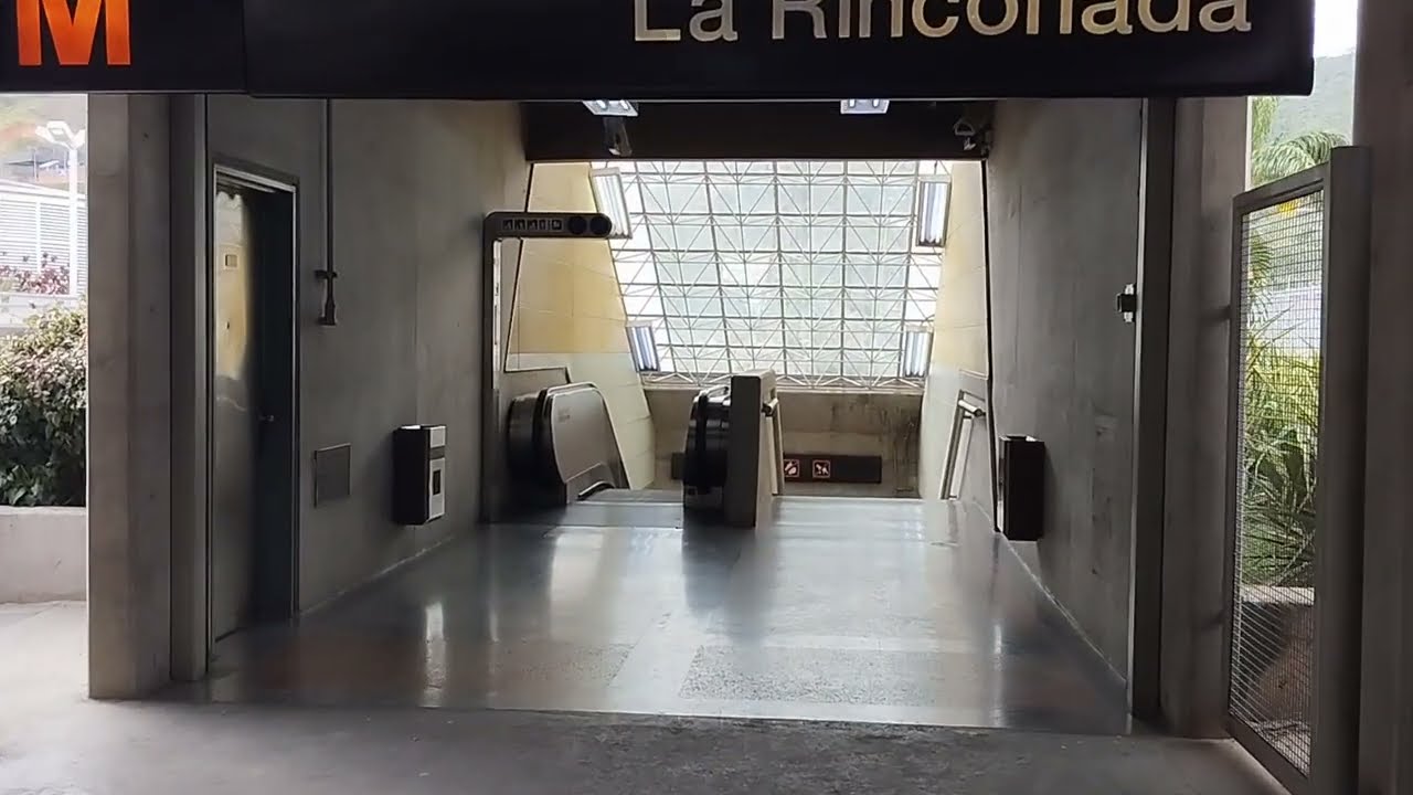 Metro De Caracas Linea 3 Recorrido a La Estación La Rinconada Parte 1/2