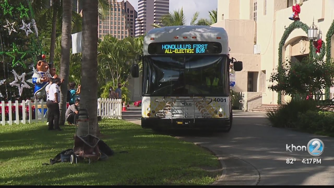 City unveils first battery electric bus as part of zero-emission bus initiative