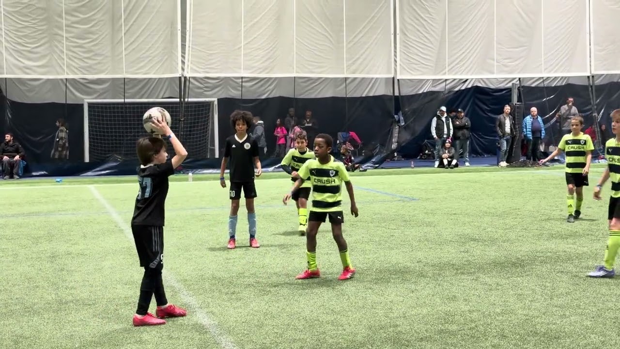 Crush 2015 (4) vs Absolute Soccer (1)