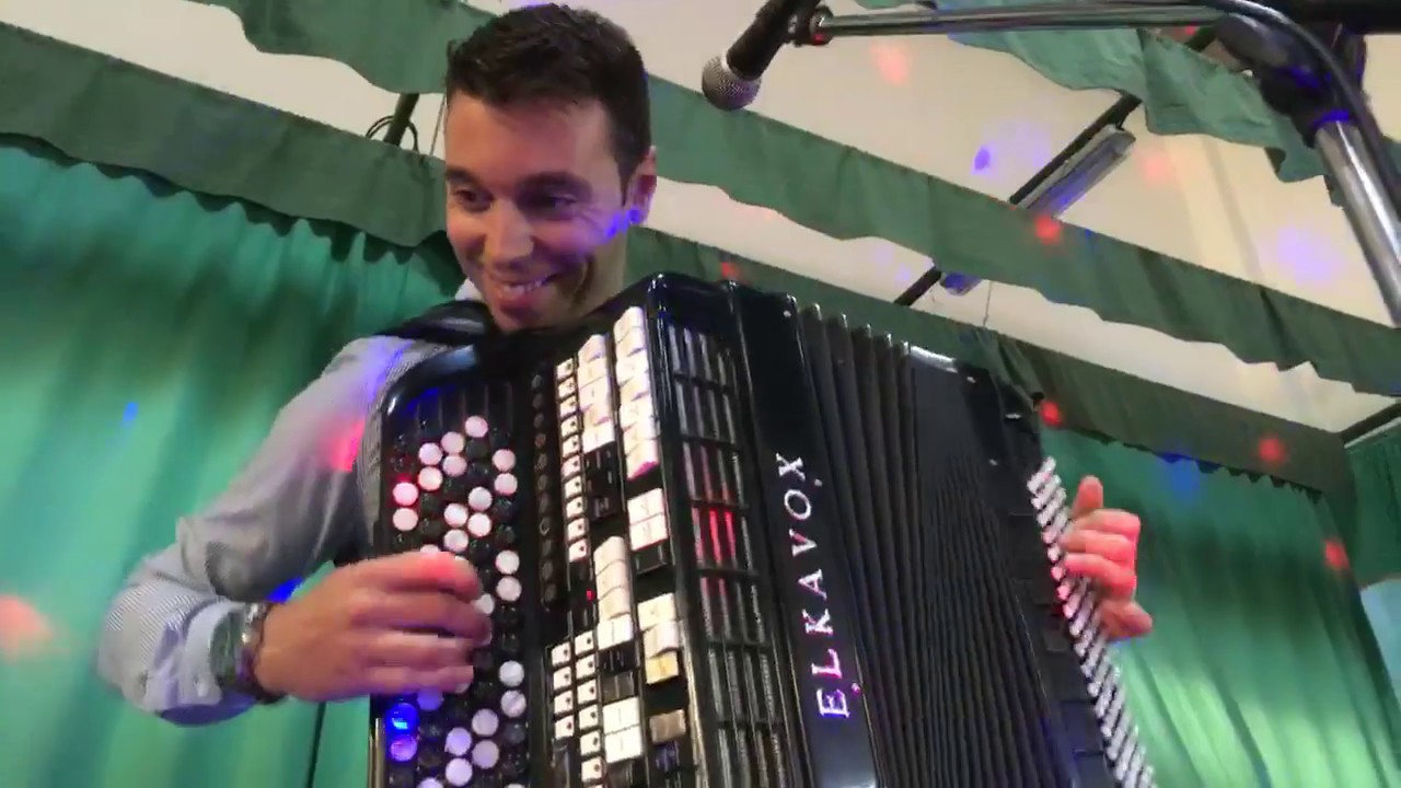 Luís Godinho - Aquela igreja (António Severino)
