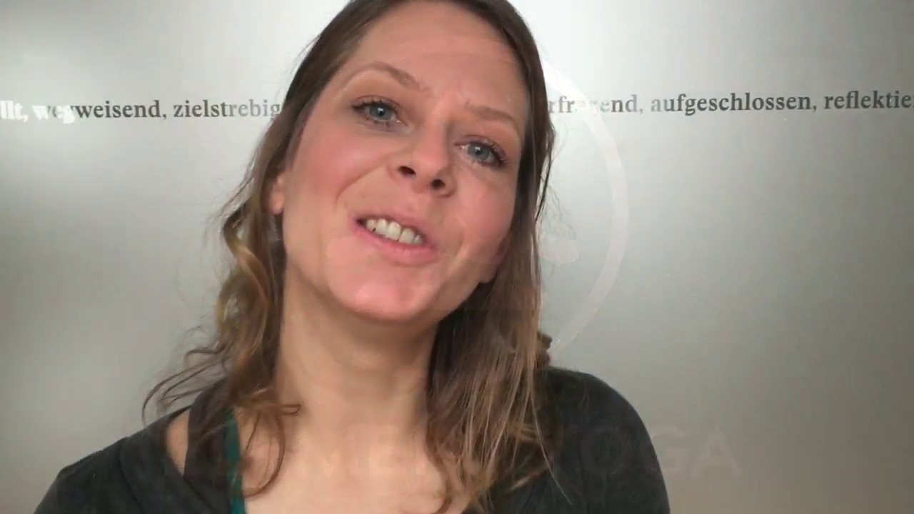 Element Yoga | Svenja Heinecke erz&auml;hlt von ihrer Erfahrung in der Yogalehrer Ausbildung