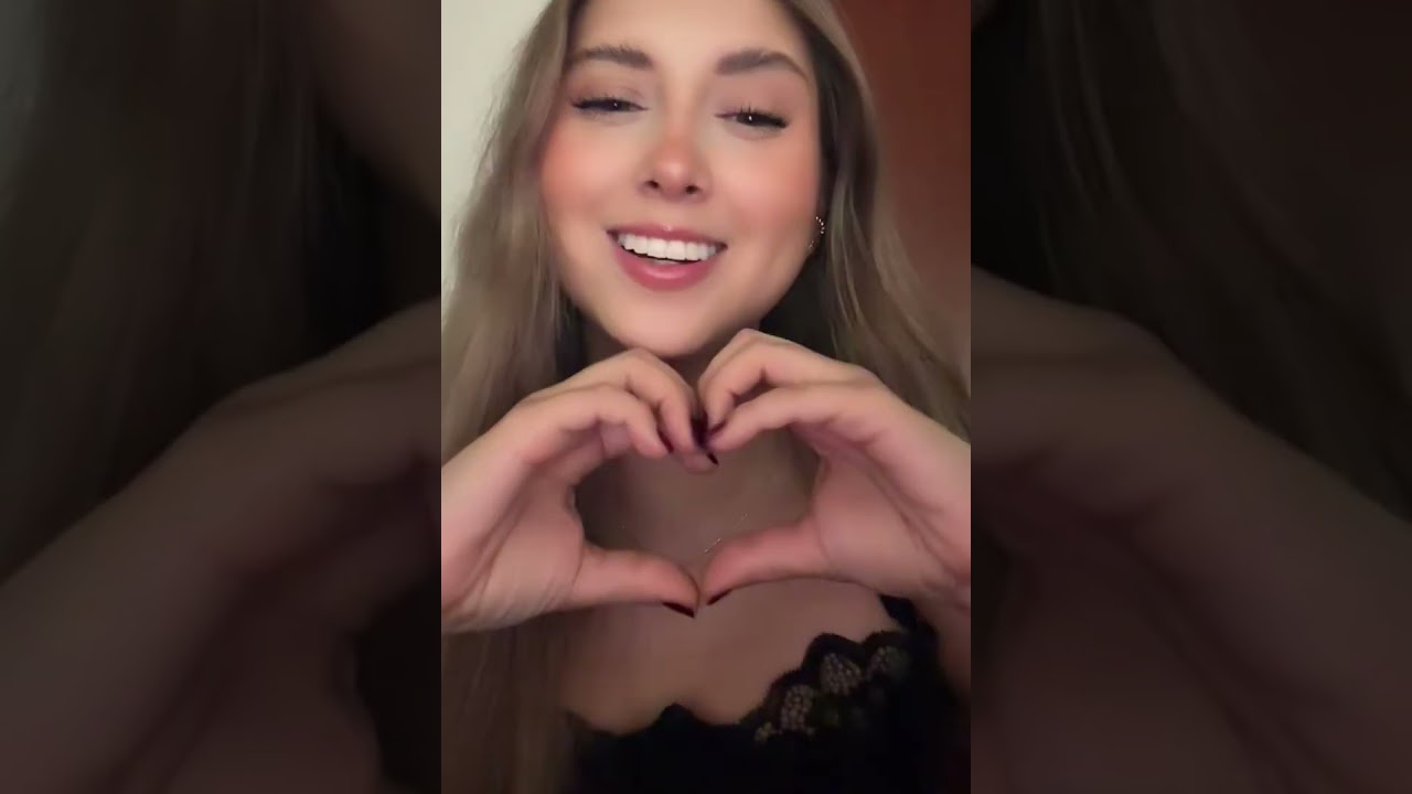 Periscope Pretty Maria #broadcast #live #vlog 3350
