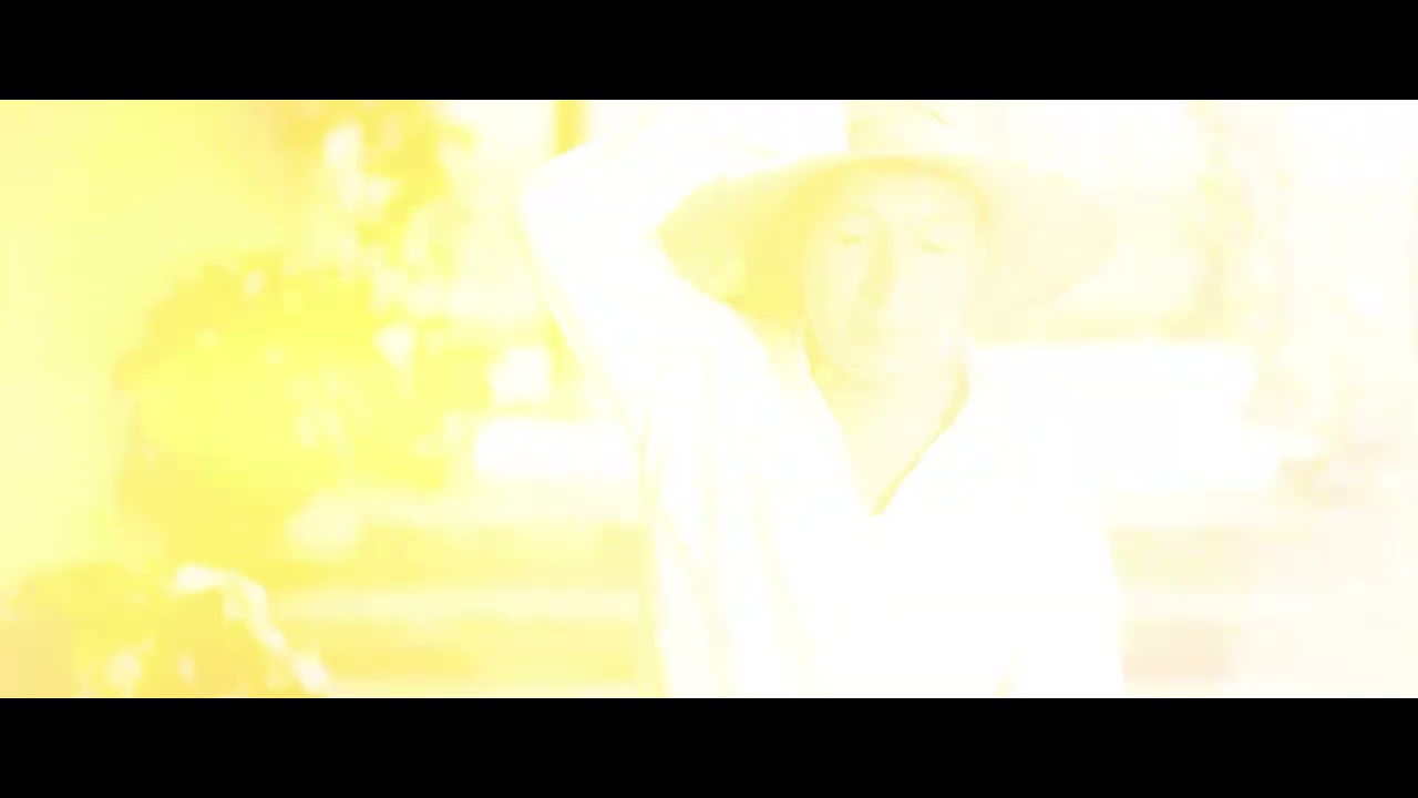 Banda Perla De Michoacán - Con Un Nudo En La Garganta (Vídeo Oficial)