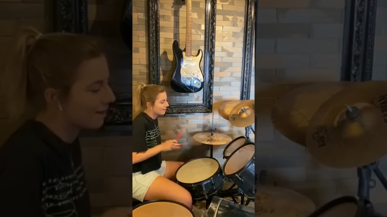 Giana Althaus - bateria