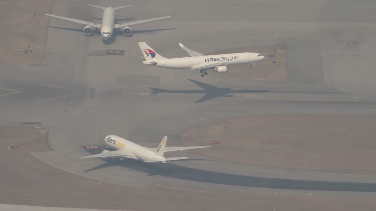 Hong Kong Airport Chek Lap Kok with ATC 香港機場
