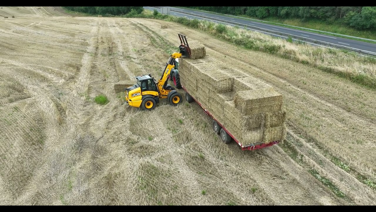 Chargement de paille