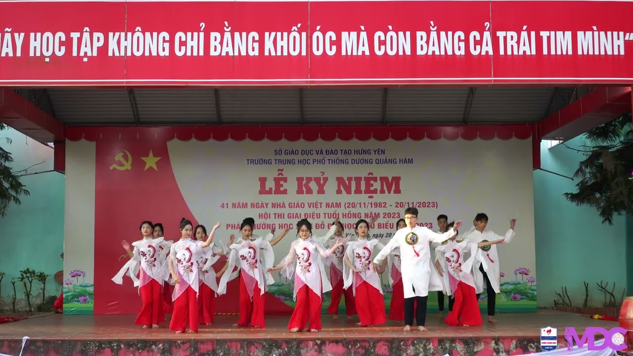 10A5 - Thịnh vượng Việt Nam sáng ngời - Việt Nam sẽ chiến thắng - GDTH 2023 - THPT Dương Quảng Hàm
