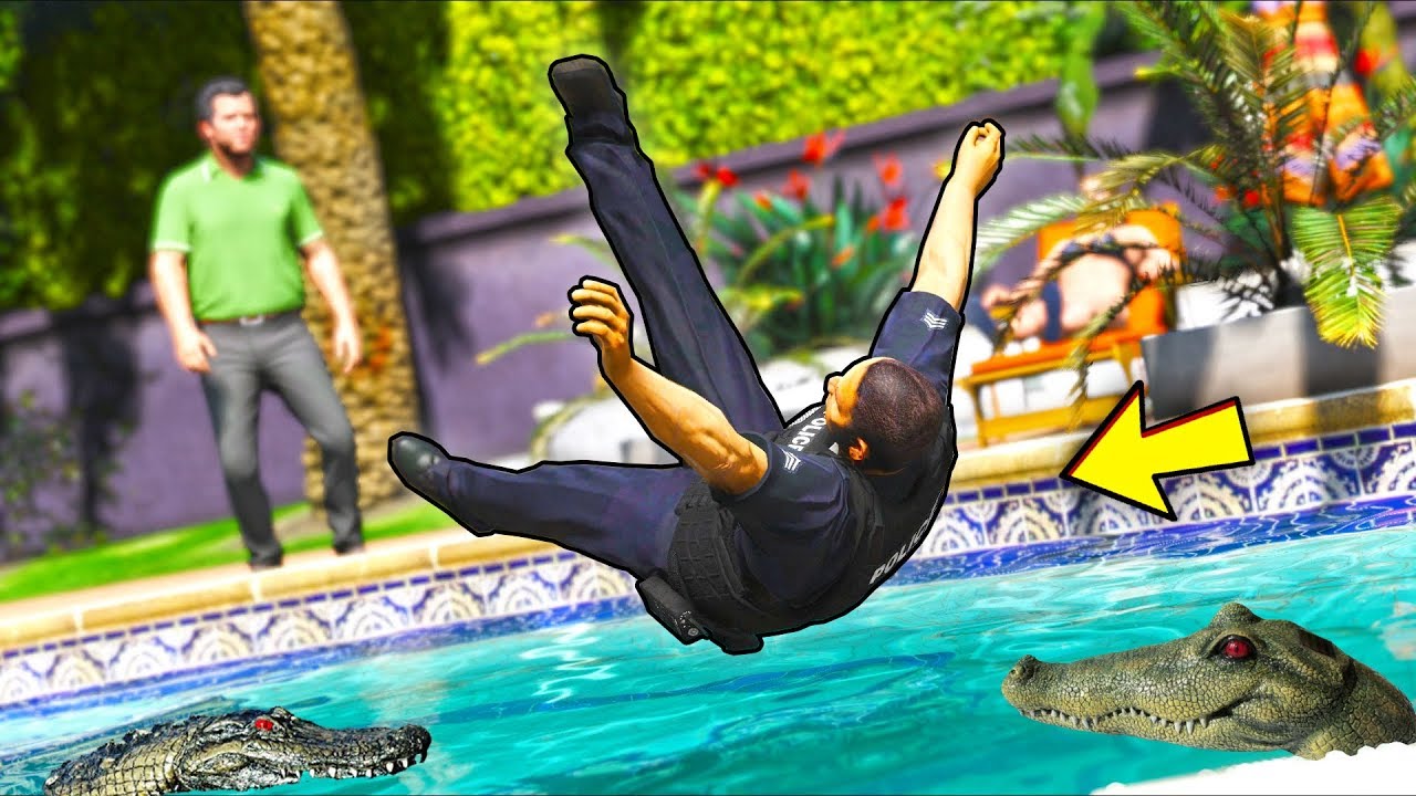 Я бросил этого полицейского в бассейн с крокодилами!! (Геймплей модов GTA 5)