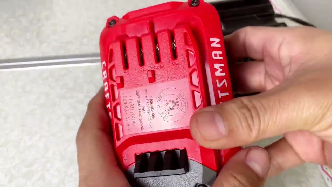 Аккумулятор Craftsman V20 CMCB204 &ndash; инструкция по применению.