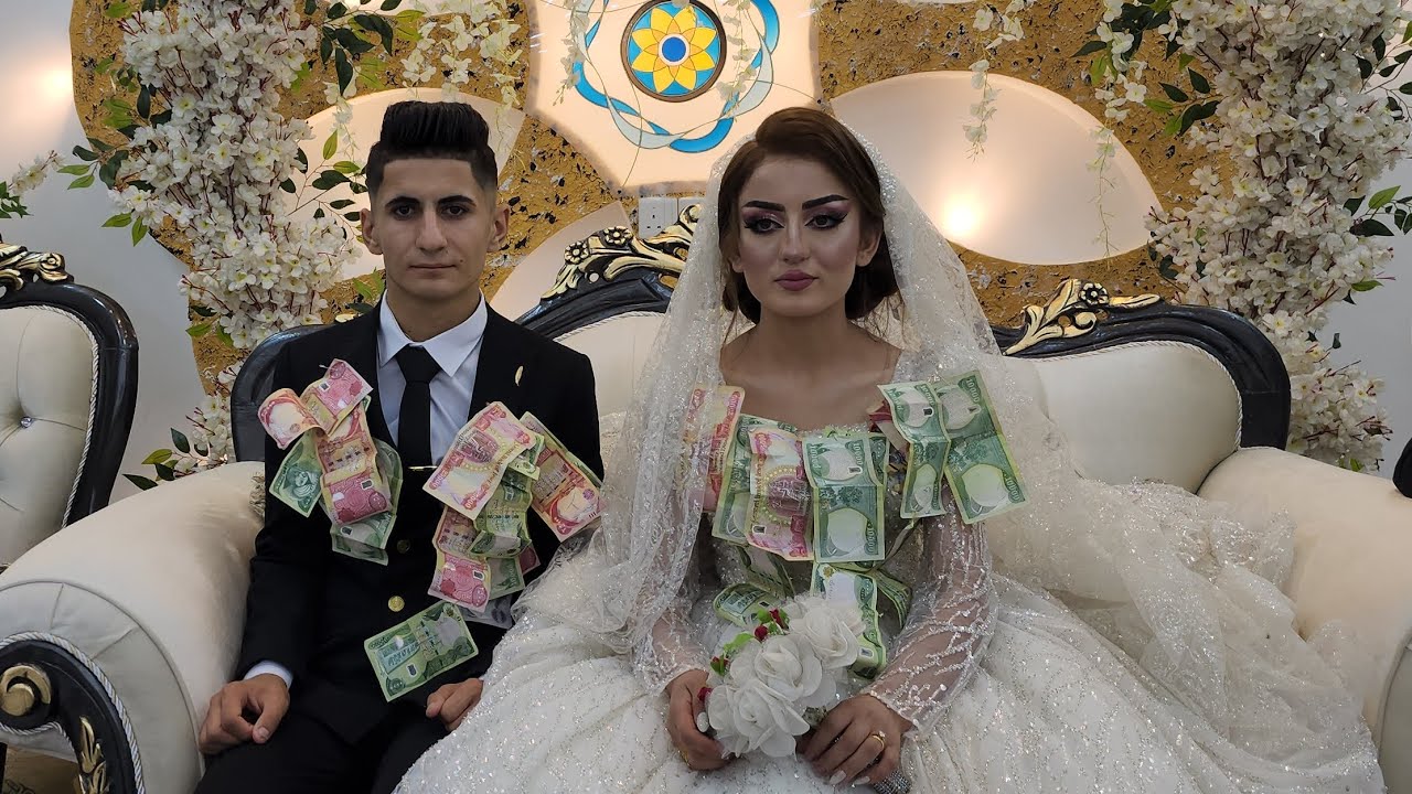 الفنان قاسو سموقي و خلو شنگالي ، مقطع من حفلة اليوم في قاعة أڤين الملكية ،حفلة زفاف( مروان & رانيا )
