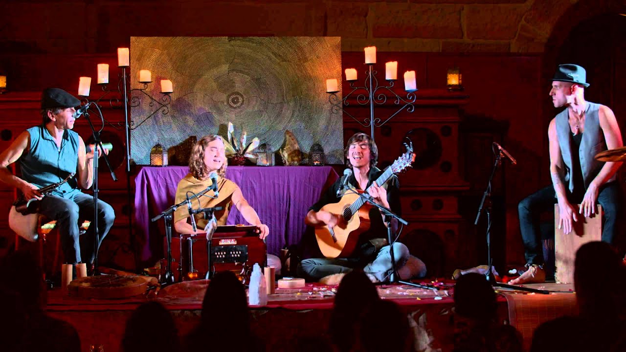 Lulu & Mischka This Is How We Pray LIVE @ Paddington Chappel with full band