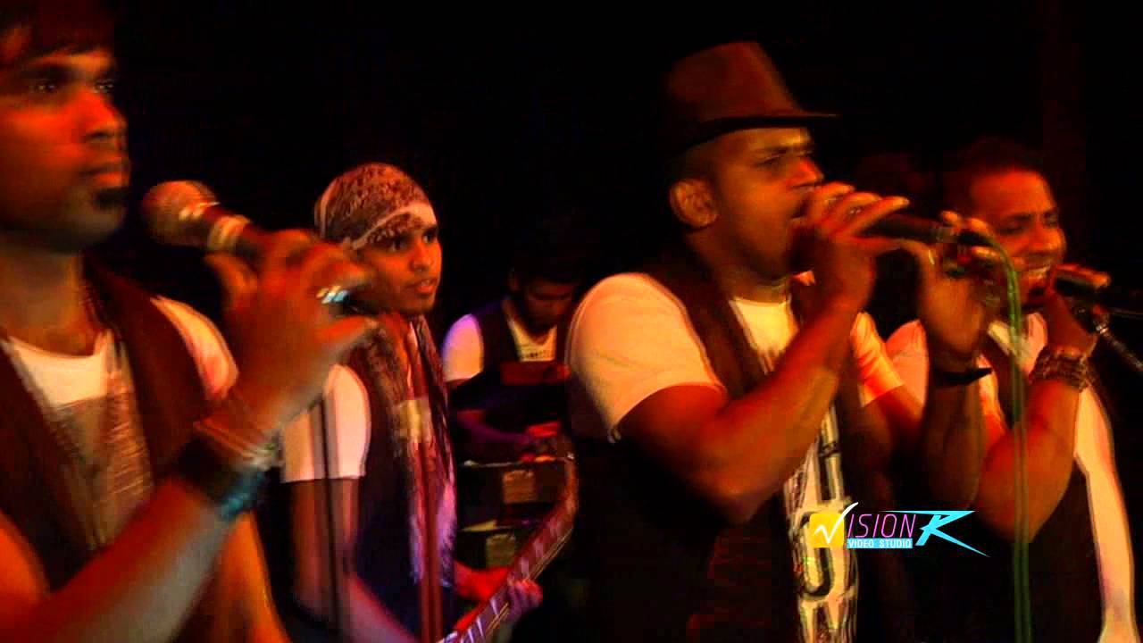 CLASSIC LIVE BAND