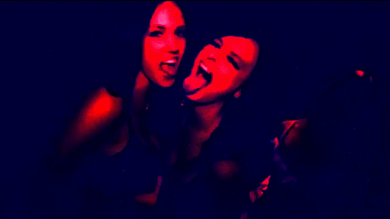 Loffciamcore - Ona Słucha Terror