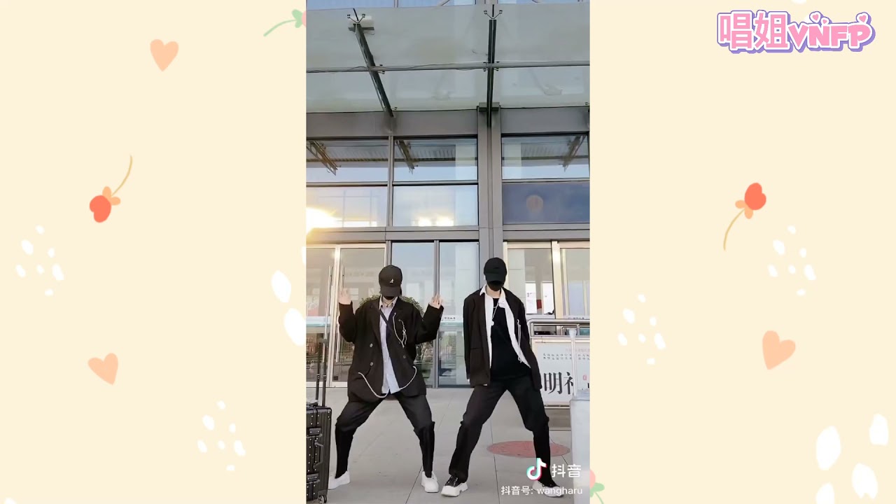 [FMV] Những khoảnh khắc của Xướng Thư (唱姐) và nhóm HLT tại khu du lịch núi Thiên Hà, Hình Đài