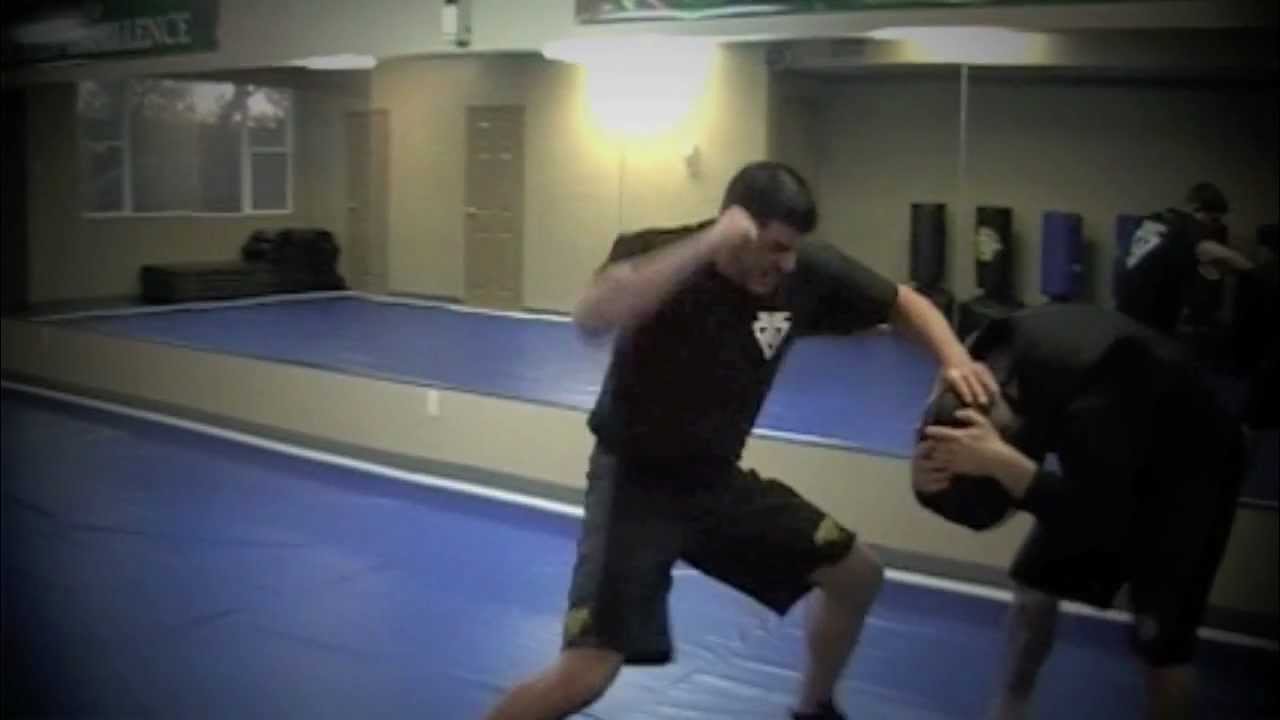 Krav Maga - Choke Defense Against Front Attack (One-Handed Pluck)