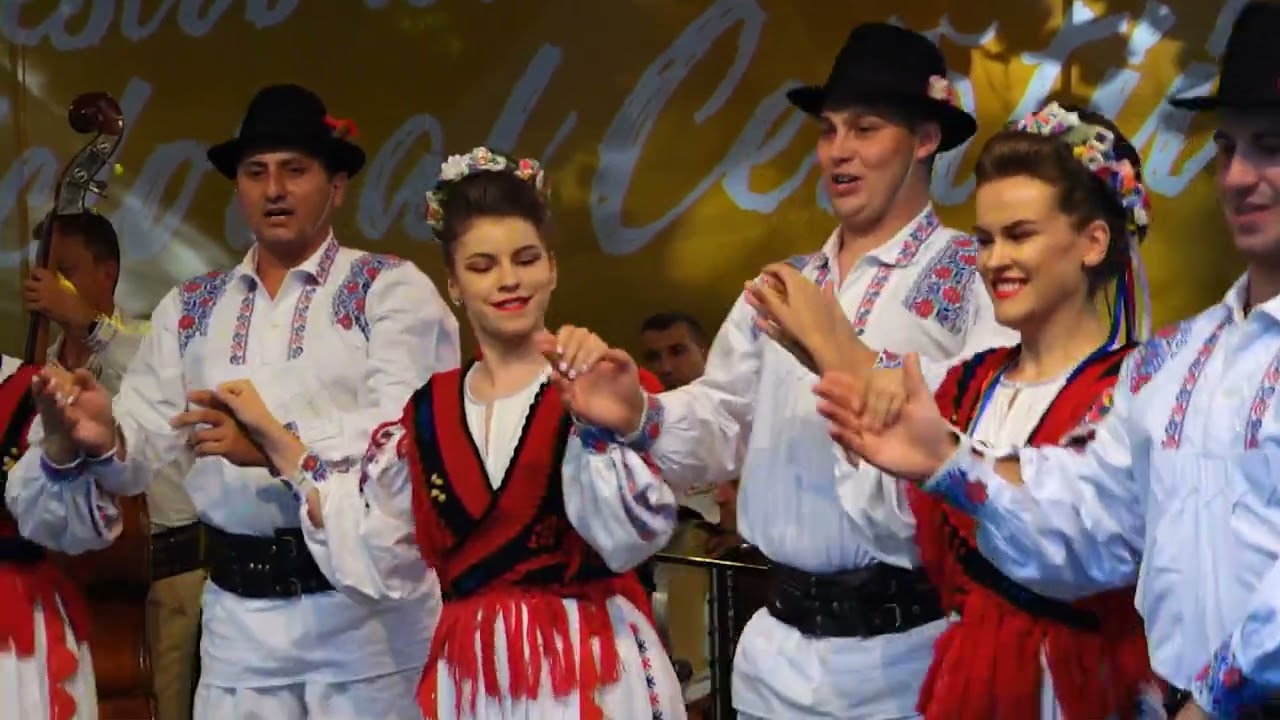 Ansanblului Folcloric Național Transilvania - Dans din Țara Zarandului