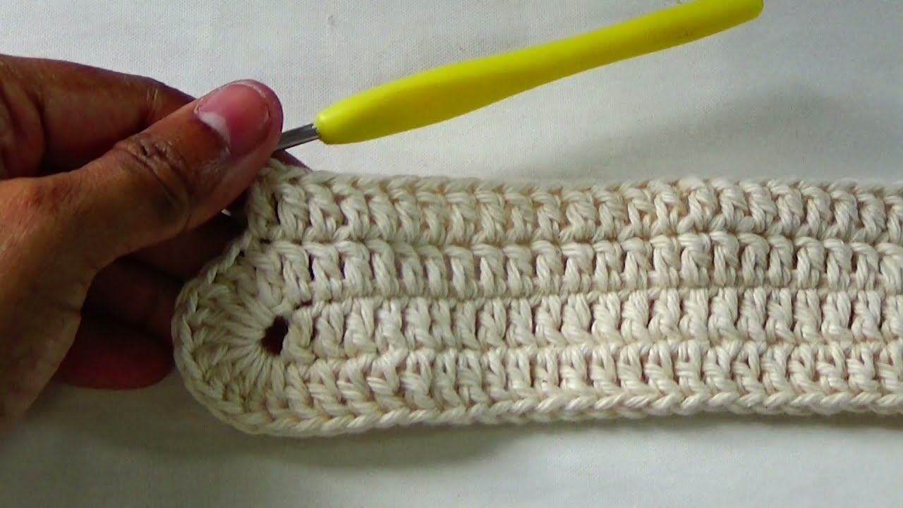 Base oval para bolsa, tapete trilho de mesa etc. crochê passo a passo. #pretamoraes