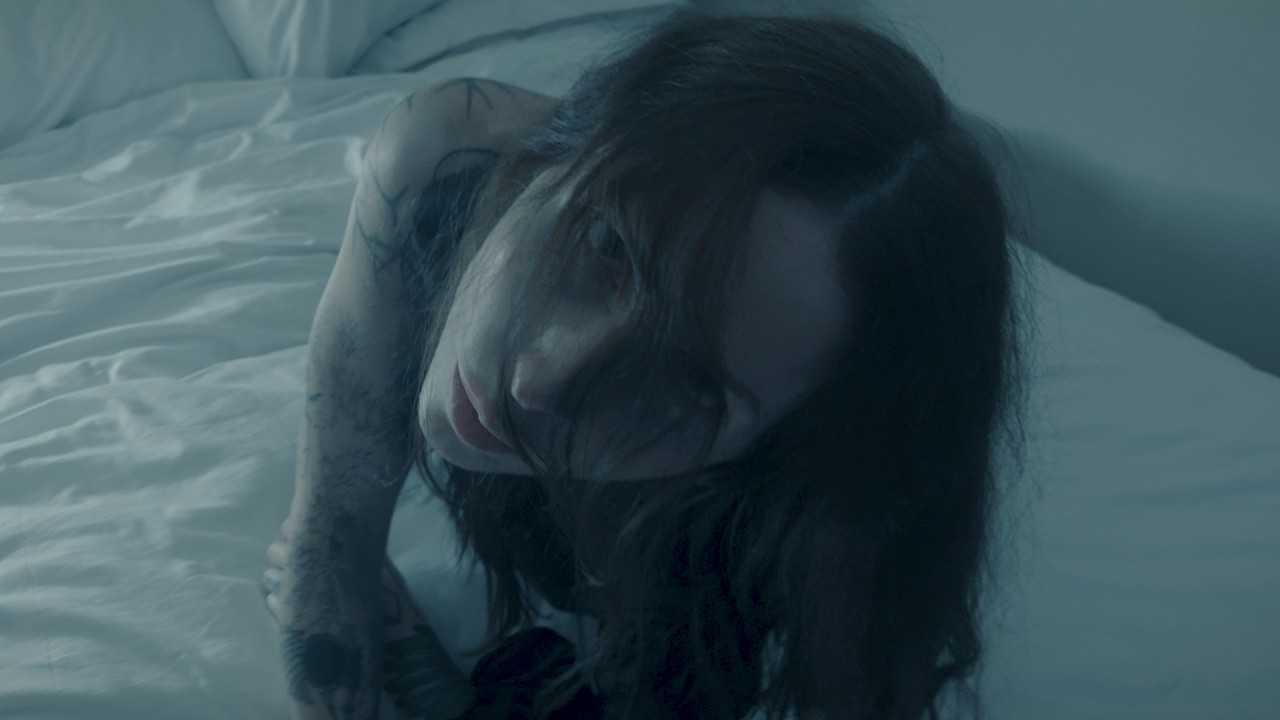 Chelsea Wolfe - Seethe (Official Visual)