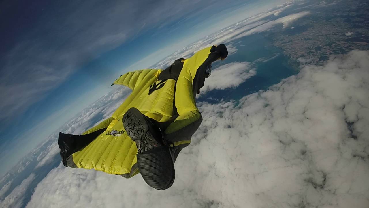 6000m wingsuit