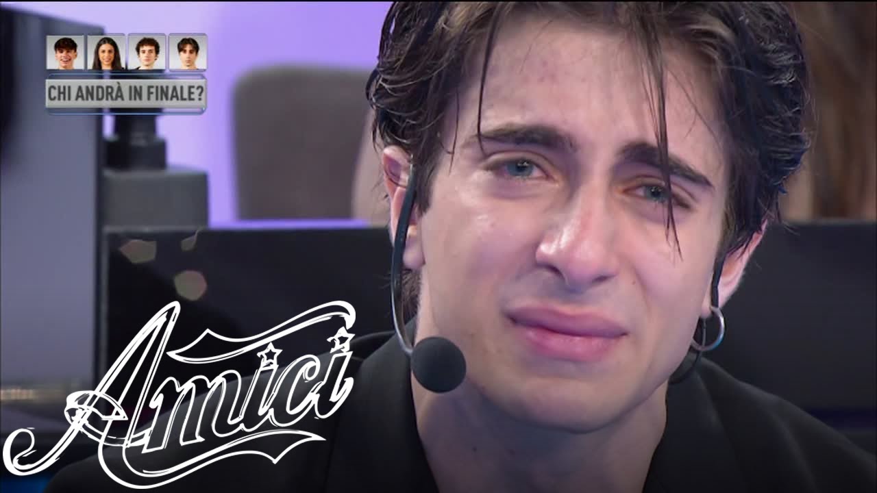 Amici 20 - Una proposta di lavoro per Alessandro