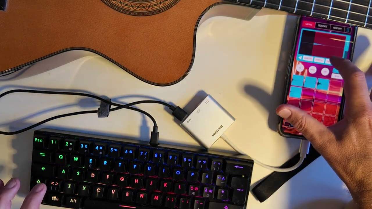 How to use a computer keyboard with Koala Sampler App on your phone