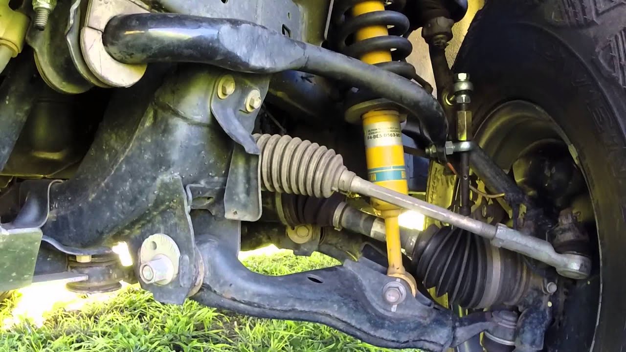 Toyota hilux Sliding Sway bar Links test. Monster Rides,  