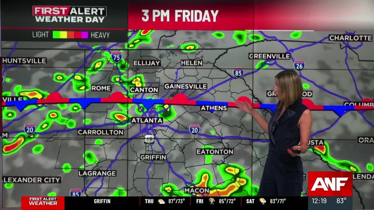 Прогноз First Alert: в пятницу ожидаются повсеместные дожди и грозы