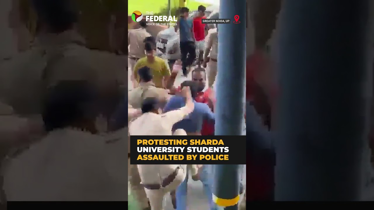 Protesting Sharda University students &lsquo;beaten up&rsquo; by police